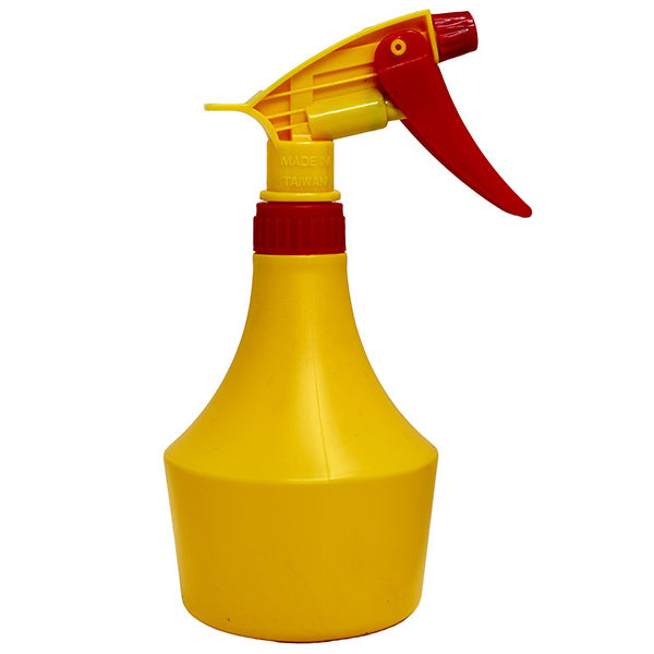 Yellow HDPE Spray Bottle 500ml with Red Yellow Sprayer | Spray Bottles Supplier | Eround